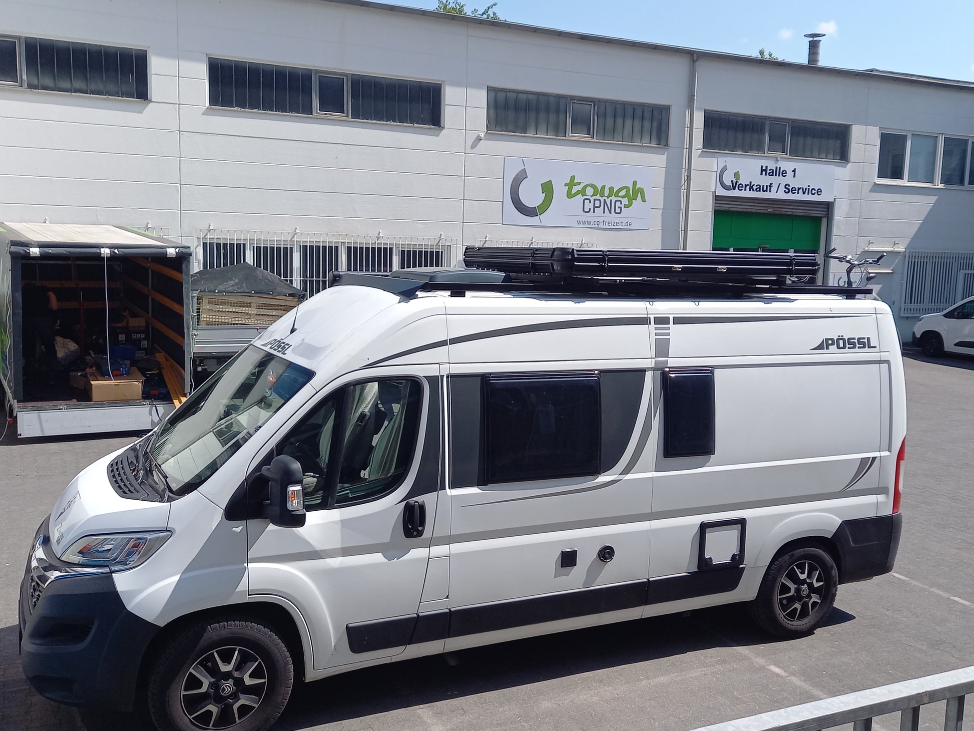 Verstellbare Aufsatz-Querstrebe für Dachzelt / Dachbox – MyDachtraeger